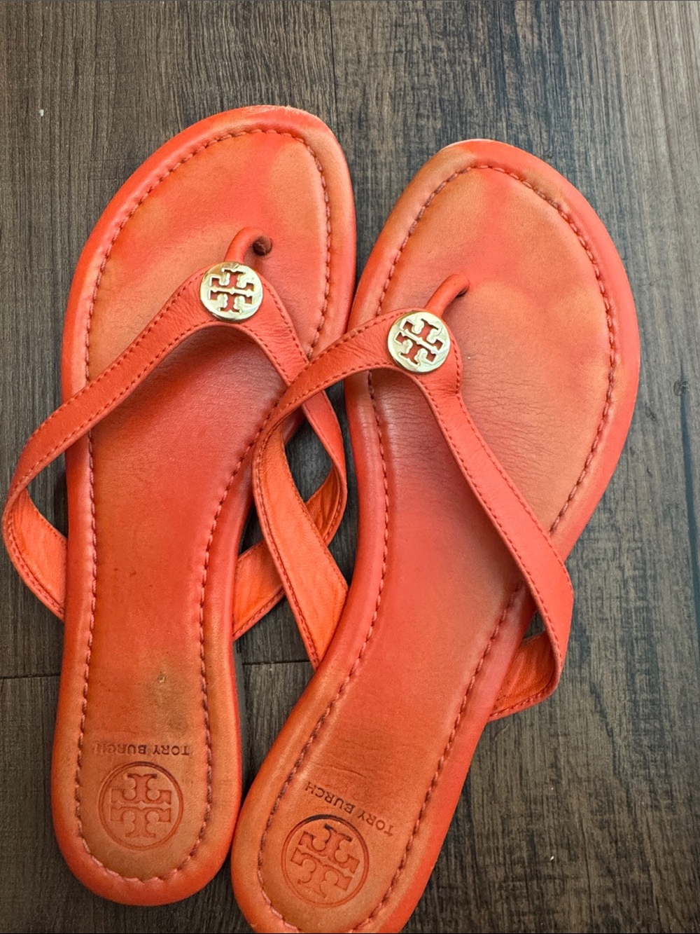 Tory Burch Orange Leather Logo Thong Sandals - Picture 8 of 15